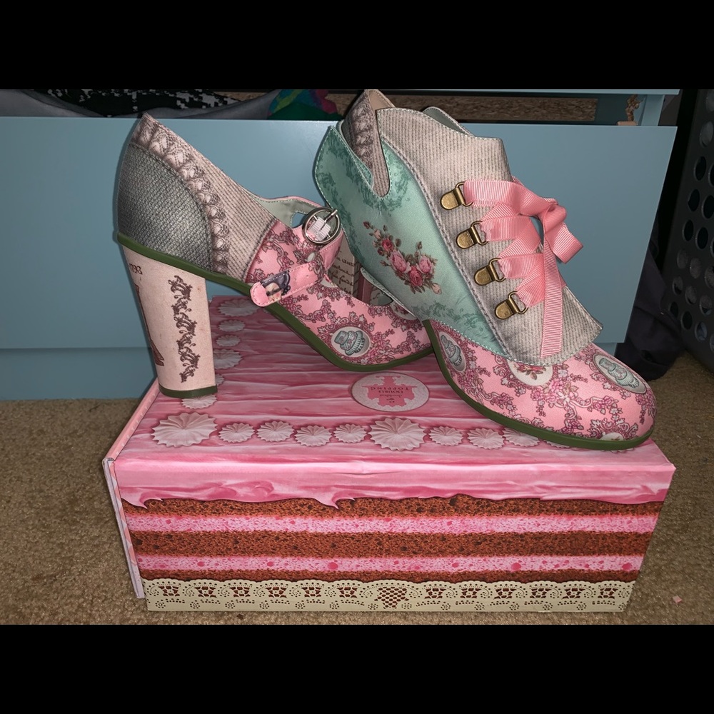 Sz 40 Chocolaticas® High Heels M. Antoinette Pump